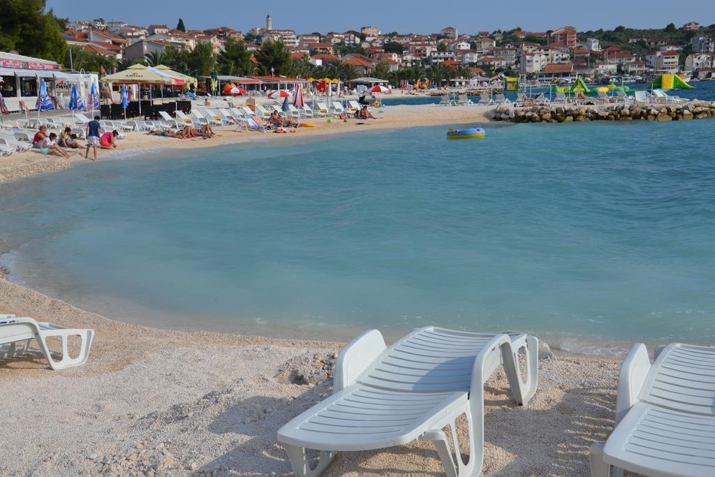 Apartment Gabi Trogir Chambre photo