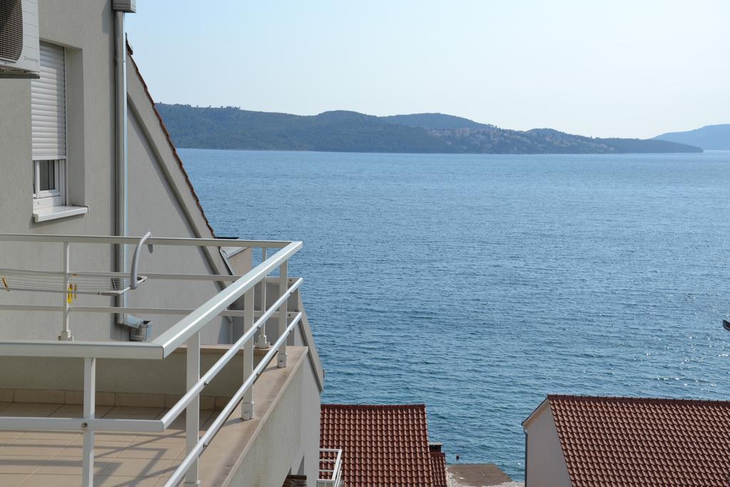Apartment Gabi Trogir Chambre photo